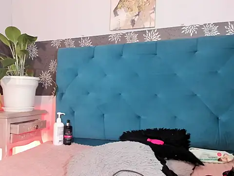 Snapshot of SamaradelaRoux chatting on October 31, 2025, 8:48 am SamaradelaRoux online show from October 31, 2025, 8:48 am