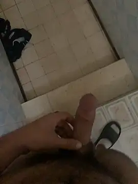 Unique-Man online show from November 2, 2025, 7:44 am