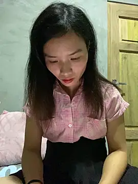 Yunzang online show from November 12, 2025, 12:33 am