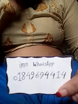 Naughty Mow online show from October 29, 2025, 3:53 am