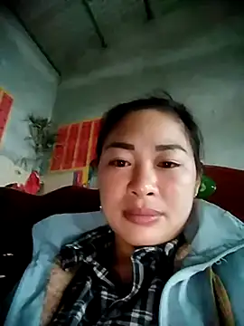 yeu-yeu online show from October 25, 2025, 4:09 am