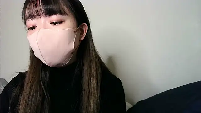 yua chan00 online show from November 25, 2025, 1:33 pm