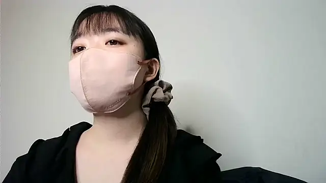 yua chan00 online show from January 11, 2026, 3:06 pm