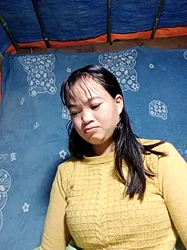 Snapshot of Noelle-e chatting on January 8, 2026, 11:40 pm Noelle-e online show from January 8, 2026, 11:40 pm