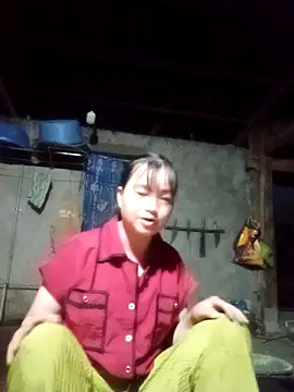 Snapshot of Noelle-e chatting on March 3, 2026, 11:27 am Noelle-e online show from March 3, 2026, 11:27 am