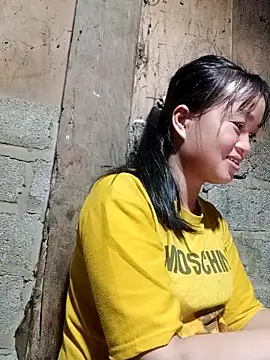 Snapshot of Noelle-e chatting on March 6, 2026, 5:37 am Noelle-e online show from March 6, 2026, 5:37 am