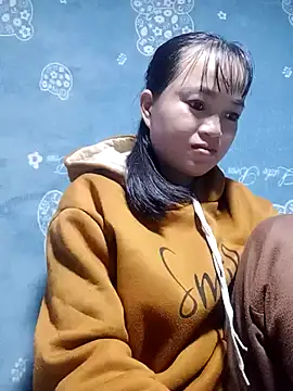 Snapshot of Noelle-e chatting on March 8, 2026, 3:32 am Noelle-e online show from March 8, 2026, 3:32 am