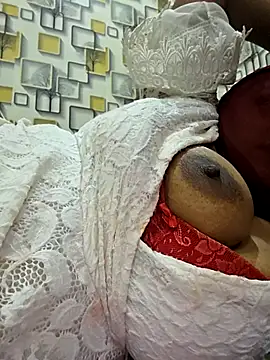 Snapshot of rani5565 chatting on November 3, 2025, 6:31 pm rani5565 online show from November 3, 2025, 6:31 pm