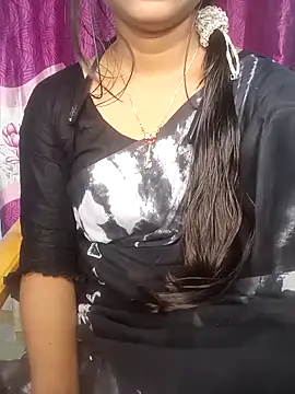 cute mahi07 online show from December 2, 2025, 7:31 pm
