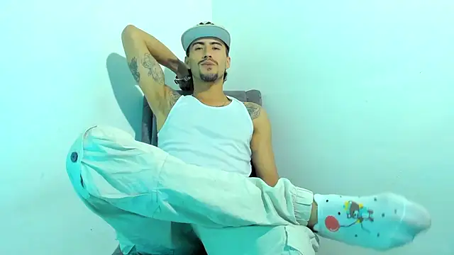 Snapshot of harold_777 chatting on November 16, 2025, 4:18 am harold 777 online show from November 16, 2025, 4:18 am