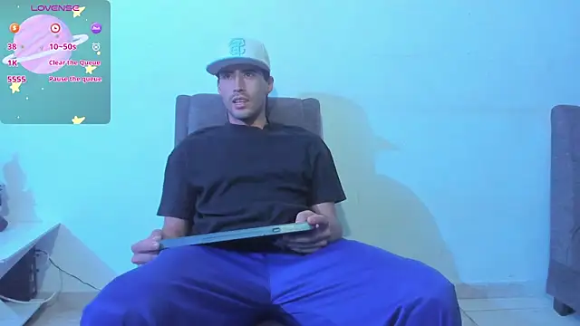 Snapshot of harold_777 chatting on February 23, 2026, 6:44 am harold 777 online show from February 23, 2026, 6:44 am