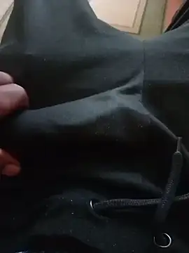 younggblackkCOCK19 online show from June 21, 2026, 11:35 am