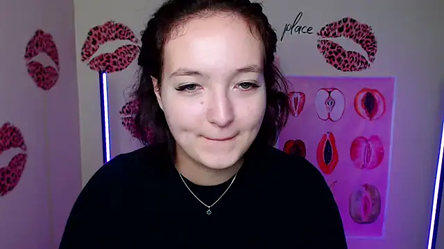 Snapshot of MissAriaa chatting on October 28, 2025, 7:23 am MissAriaa online show from October 28, 2025, 7:23 am