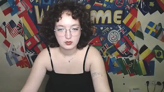 Snapshot of MissAriaa chatting on November 2, 2025, 1:46 pm MissAriaa online show from November 2, 2025, 1:46 pm