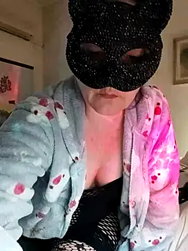 Nina relax online show from March 22, 2026, 4:10 pm