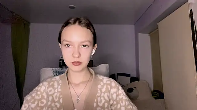 Snapshot of CannyTammy chatting on October 27, 2025, 2:43 pm CannyTammy online show from October 27, 2025, 2:43 pm