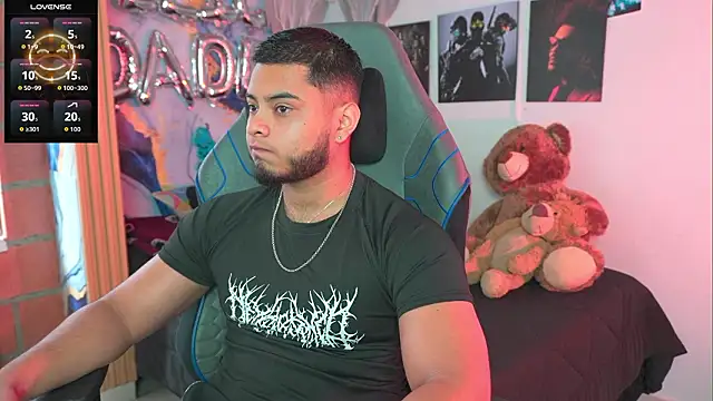 Tiler wolker online show from March 8, 2026, 7:17 pm