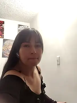 dulce ross26 online show from October 31, 2025, 3:51 am