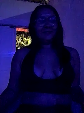 gabydoanal online show from October 28, 2025, 6:17 am