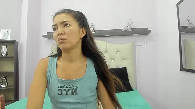 tammy sex25 online show from December 19, 2025, 11:17 am