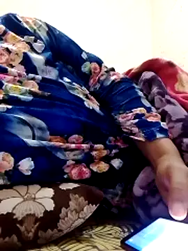 Snapshot of fofay555 chatting on November 14, 2025, 3:44 pm fofay555 online show from November 14, 2025, 3:44 pm