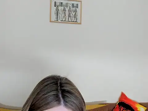 Snapshot of LinaBey chatting on February 26, 2026, 6:18 pm LinaBey online show from February 26, 2026, 6:18 pm