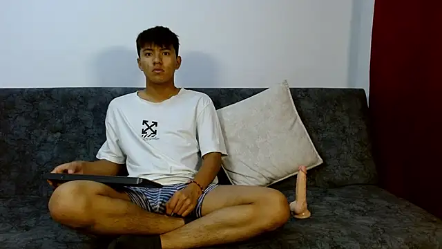 Snapshot of isak_lane chatting on November 2, 2025, 2:03 am isak lane online show from November 2, 2025, 2:03 am