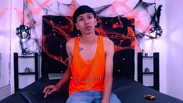 LaPantera Rosa online show from October 29, 2025, 11:56 am