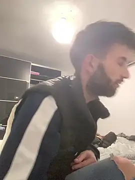 Dondeloquieras4 online show from February 14, 2026, 5:53 pm