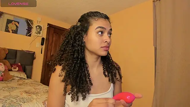 Snapshot of Keniia_rizz chatting on June 22, 2026, 6:38 pm Keniia rizz online show from June 22, 2026, 6:38 pm