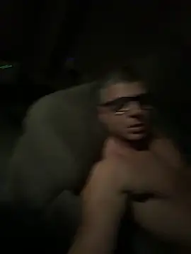 PolishBoy1995 online show from July 24, 2026, 5:16 am