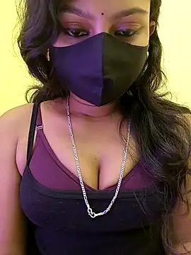 Sexy-suhana- online show from December 20, 2025, 7:10 pm