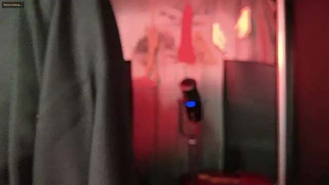 Onitaro jp online show from November 3, 2025, 6:36 am