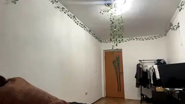 Snapshot of LilithFlamey chatting on November 2, 2025, 7:11 am LilithFlamey online show from November 2, 2025, 7:11 am