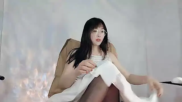 Cherry-666 online show from March 17, 2026, 2:31 pm