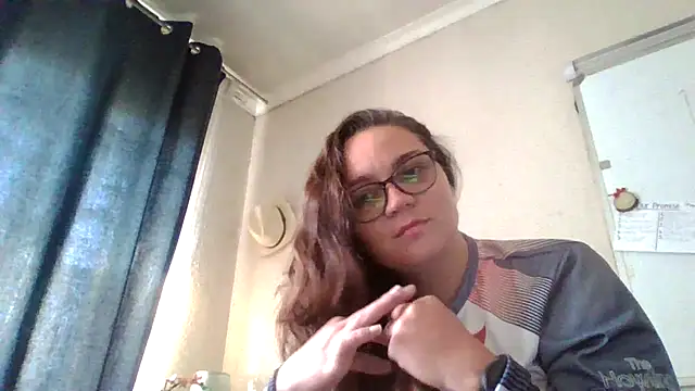 Snapshot of lilMissMarli chatting on July 7, 2026, 1:48 pm lilMissMarli online show from July 7, 2026, 1:48 pm