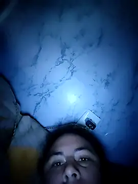 Anny 37 online show from January 7, 2026, 2:58 am