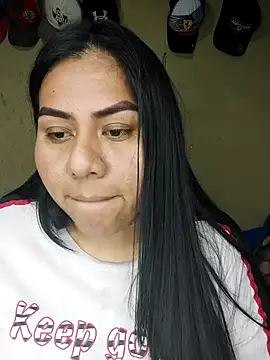 comwoy d online show from November 3, 2025, 12:35 am