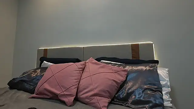 MaryahBlanc online show from October 27, 2025, 11:52 pm