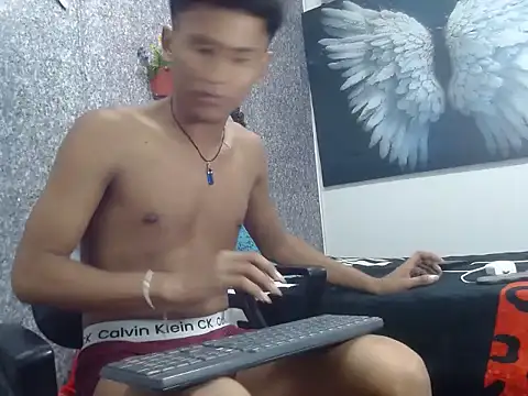 couple boysx18 online show from November 8, 2025, 4:23 am