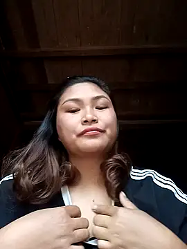 Snapshot of loncon-mup chatting on October 27, 2025, 4:49 am loncon-mup online show from October 27, 2025, 4:49 am