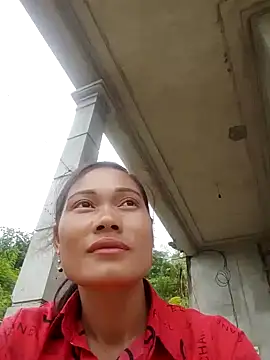 doggy-00 online show from October 27, 2025, 7:34 am