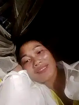 doggy-00 online show from October 28, 2025, 2:09 pm