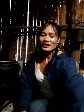 Snapshot of doggy-00 chatting on February 3, 2026, 6:22 am doggy-00 online show from February 3, 2026, 6:22 am