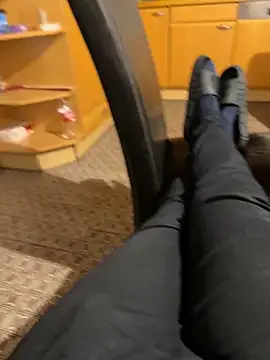 jessjay25 online show from October 27, 2025, 9:19 pm