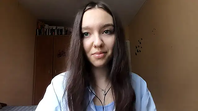 Snapshot of Kimixoo chatting on November 3, 2025, 10:49 am Kimixoo online show from November 3, 2025, 10:49 am