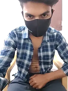 yuviiiisinha789 online show from October 28, 2025, 4:20 pm