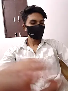 yuviiiisinha789 online show from November 1, 2025, 4:53 pm