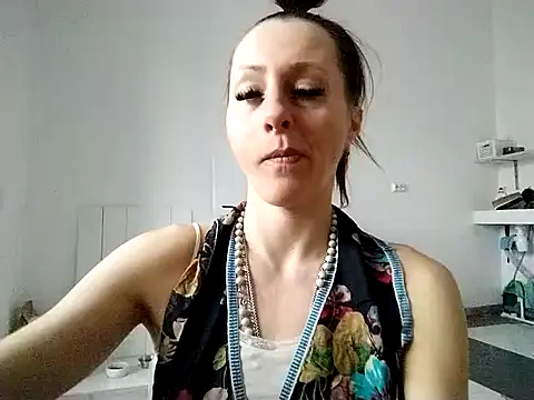 Snapshot of Anneta280671 chatting on January 19, 2026, 11:58 am Anneta280671 online show from January 19, 2026, 11:58 am