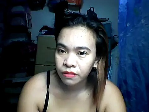 Honeyjean 30 online show from October 29, 2025, 4:26 am